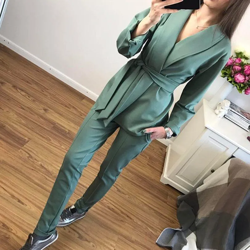 A suit of women fashion suits