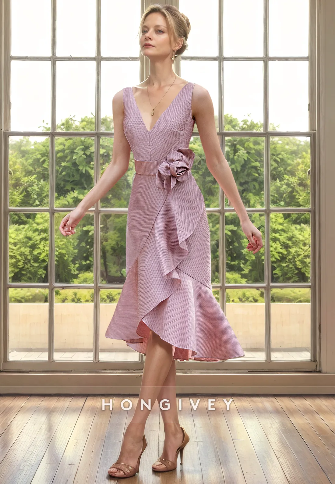 Chic Satin A-Line V-Neck Sleeveless Ruffled Mother of the Bride Dress