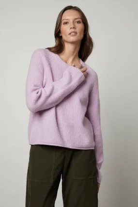 GIGI CREW NECK SWEATER