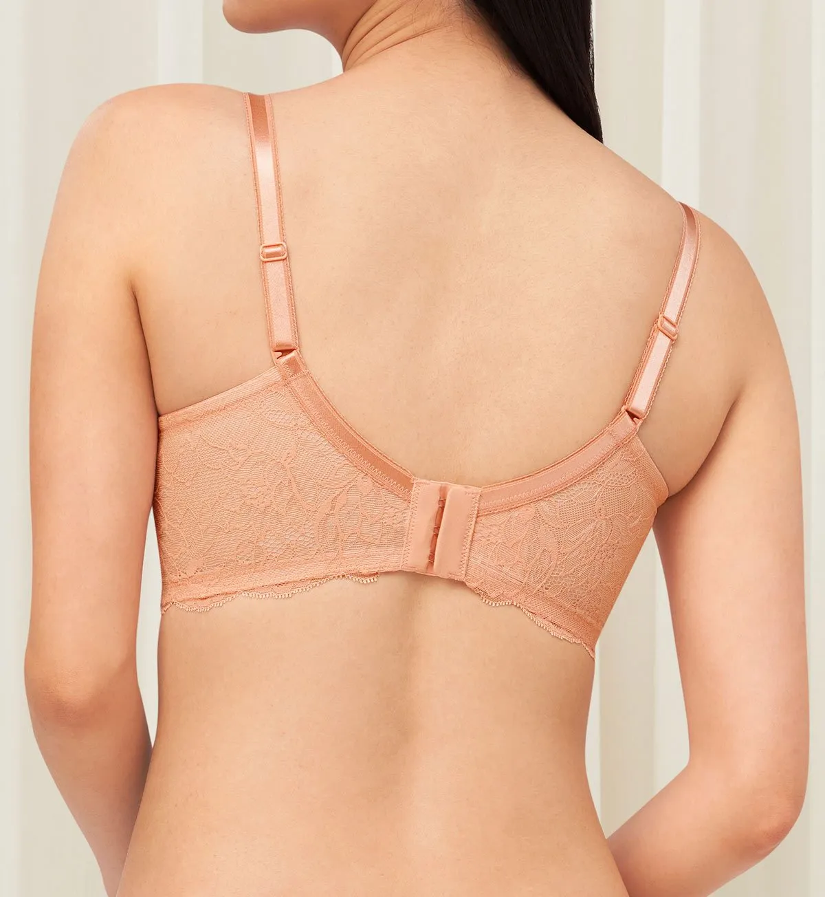 NATURAL ELEGANCE SLEEK NON-WIRED PADDED BRA