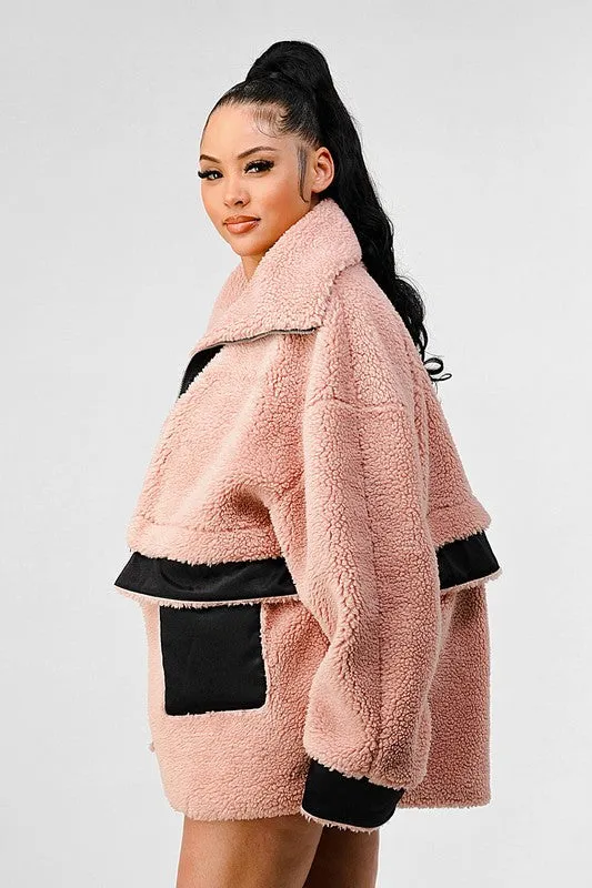 TEEK - OVERSIZED SHERPA WITH CONTRAST JACKET