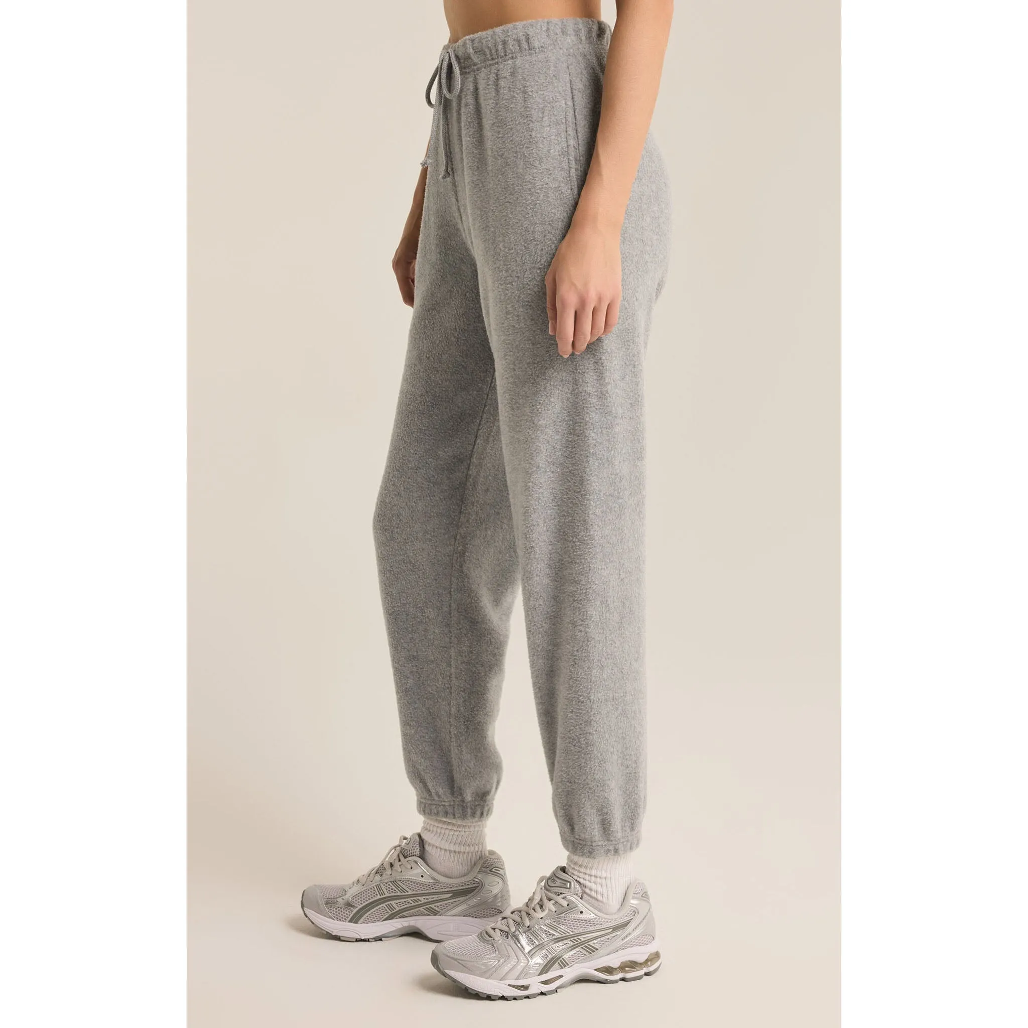 Z Supply Unwind Reverse Fleece Jogger in Classic Heather Grey